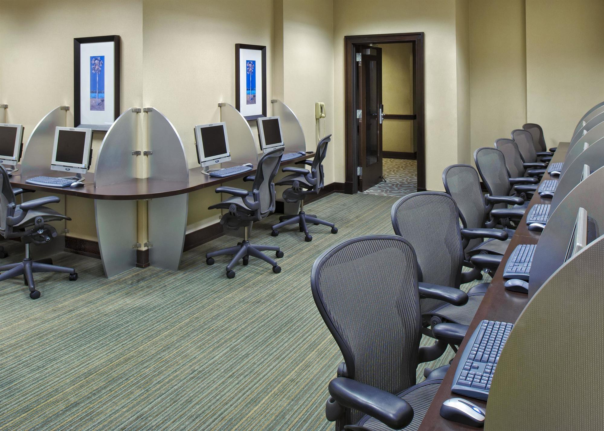 Sheraton Miami Airport And Executive Meeting Center Hotel 4*